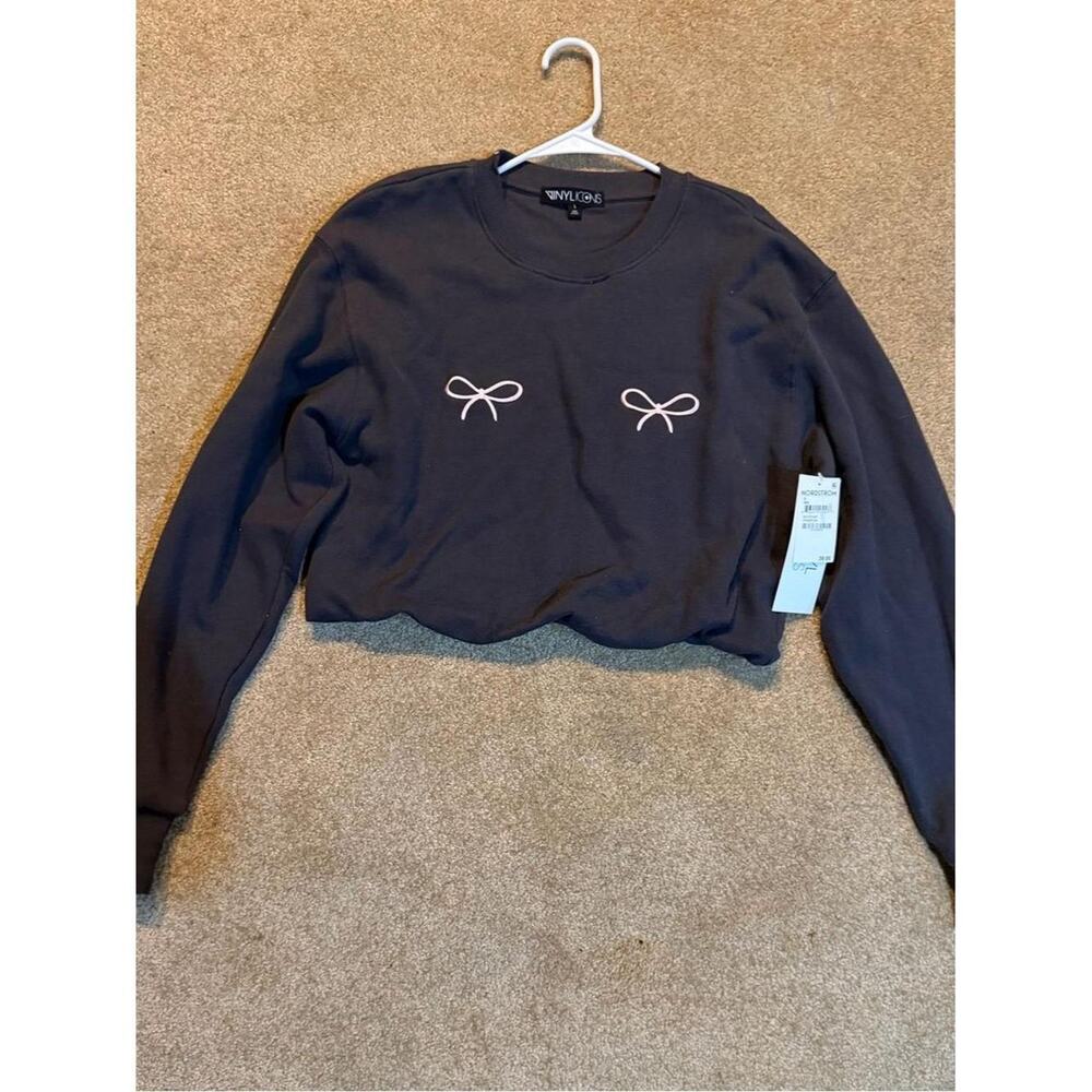 Nordstrom The Vinyl Icons Grayish Blue Sweater W/ Bow Decals Size Small